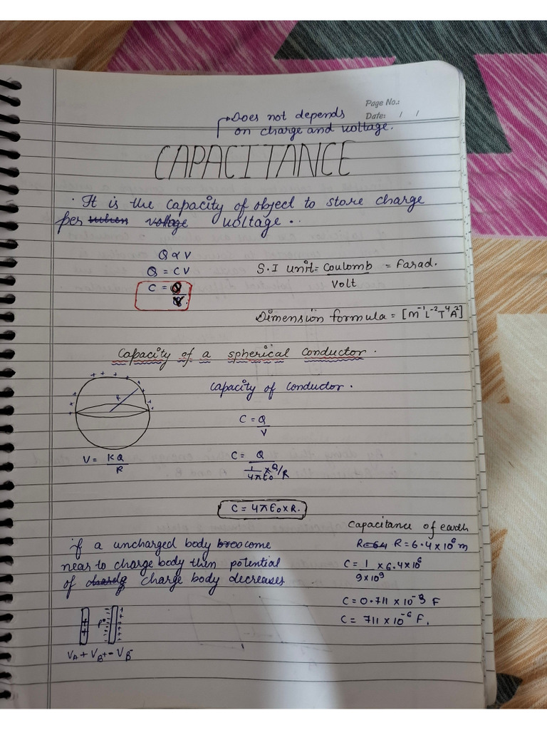Priyansh's Capacitance Notes | PDF