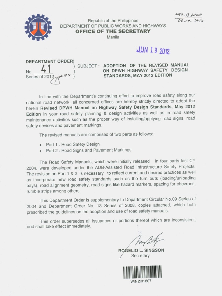 DO 041 S2012 Adoption Of The Revised Manual On DPWH Highway Safety 