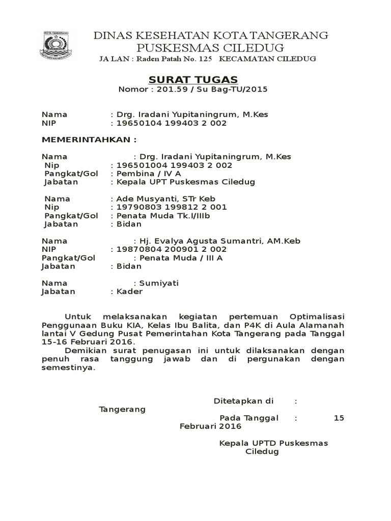 Qizil ichki kiyimdagi jojalar