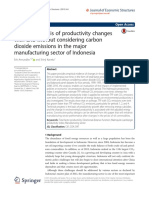 Baseline Analysis of Productivity Changes With and Without Considering Carbon Dioxide Emissions in The Major Manufacturing Sector of Indonesia