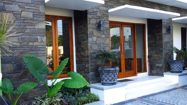 Model Teras Rumah Minimalis Batu Alam Untuk Rumah