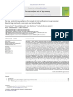 Facing up to the paradigm of ecological intensification in agronomy_revisiting methods, concepts and knowledge.pdf