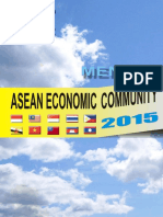 Buku Menuju ASEAN ECONOMIC COMMUNITY 2015.pdf