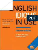 Cambridge - Intermediate English Idioms in Use - 1 Ed PDF