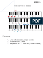 Primeiros acordes no teclado: exercícios