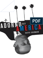 Adorno 