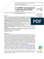 Glass Cliffs at middle management levels: an experimental study