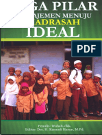 Manajemen Tiga Pilar Madrasah Ibtidaiah Di Surakarta