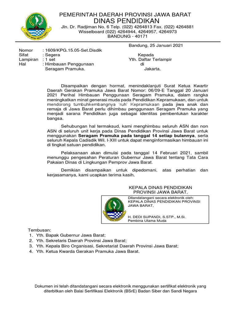 Penggunaan Seragam Pramuka - Sign | PDF