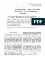 Village Economic Opportunity, Forest Dependence, and Rural Livelihoods in East Kalimantan, Indonesia