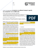 Effect of Hydraulic Parameters On Sediment Transport Capacity in Overland Flow Over Erodible Beds