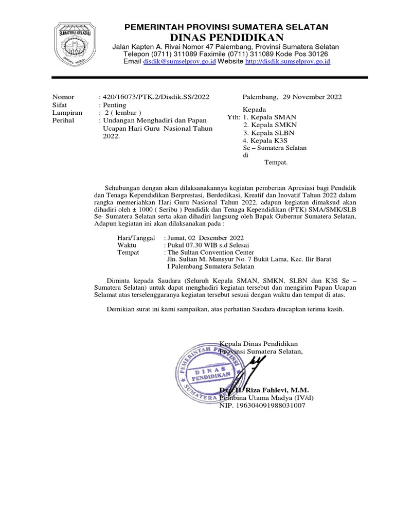 Undangan KEPALA Sekolah Dan Papan Nama | PDF