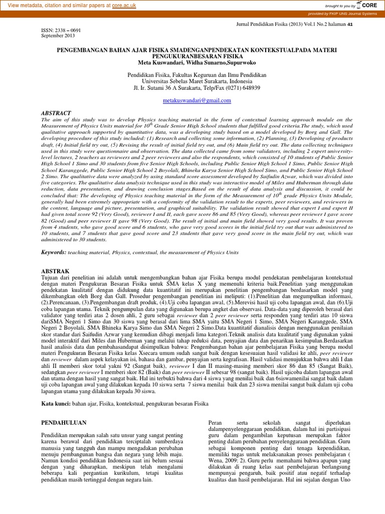 Prof Bartek sedang membaca jurnal fisika setelah pulih