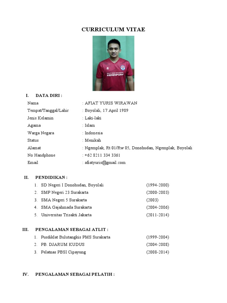 CV Pelatih dan Atlet Bulutangkis | PDF