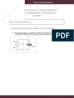 Técnico em Eletromecânica resolvendo problema de estufa danificada