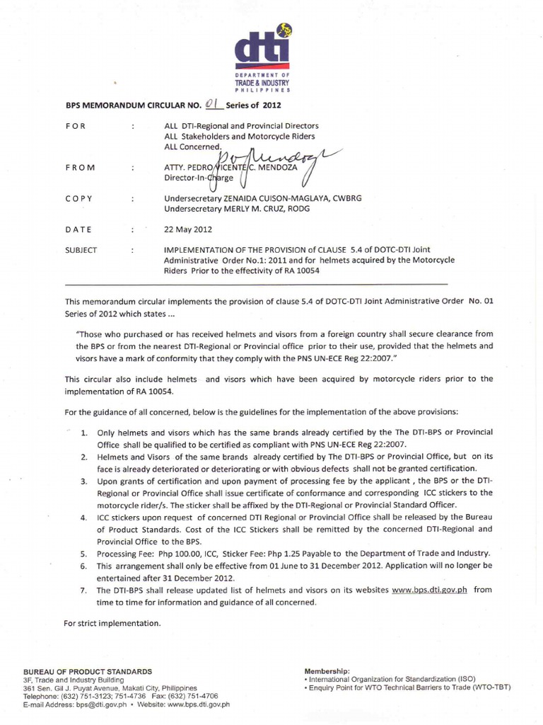 Helmets Required To Motorcycle Riders PDF