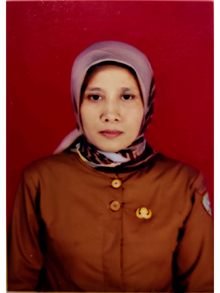 Dr. Heni Hendrawati PDF
