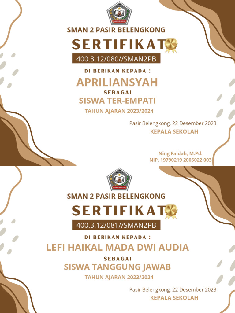 Siswa menerima penghargaan akademik