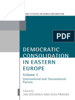 Democratic Consolidation in Eastern Europe Volume 2 International and Transnational Factors (Oxford Studies in... (Jan Zielonka, Alex Pravda) (Z-Library)