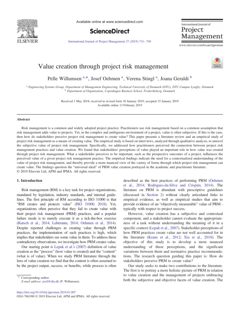 1 s2.0 S0263786318304848 Main | PDF | Risk | Project Management