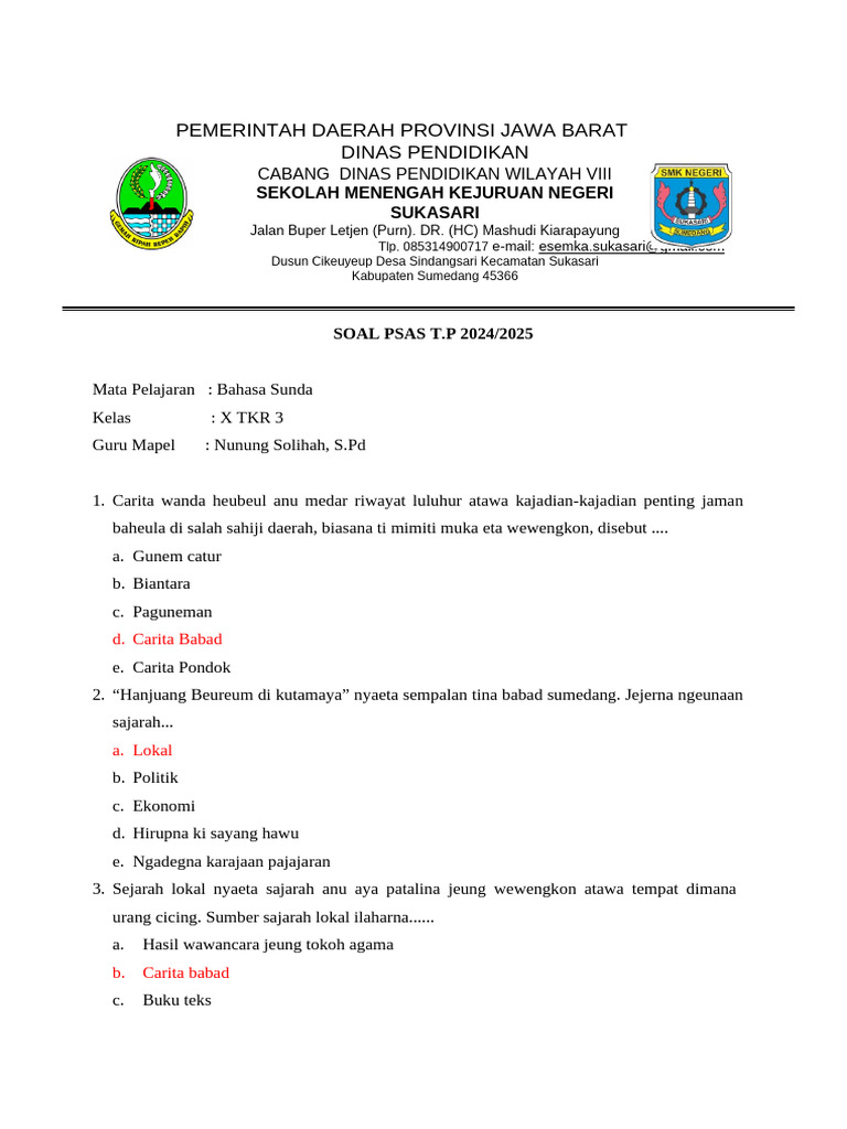 Qiz egilib, kokraklari korindi.