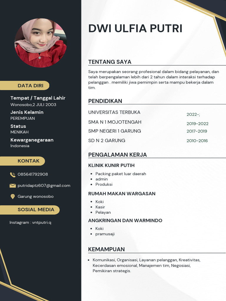 Hitam Dan Putih Modern CV Resume Riwayat Hidup - 20250220 - 094743
