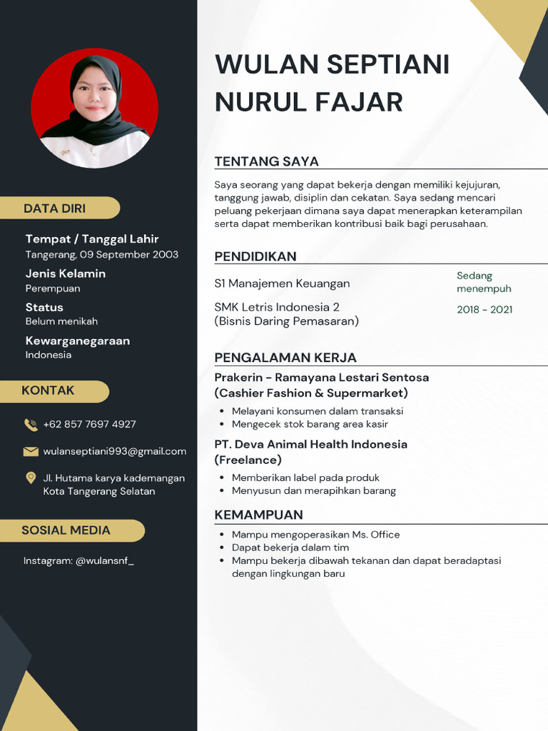 Hitam Dan Putih Modern CV Resume Riwayat Hidup - 20250501 - 145043