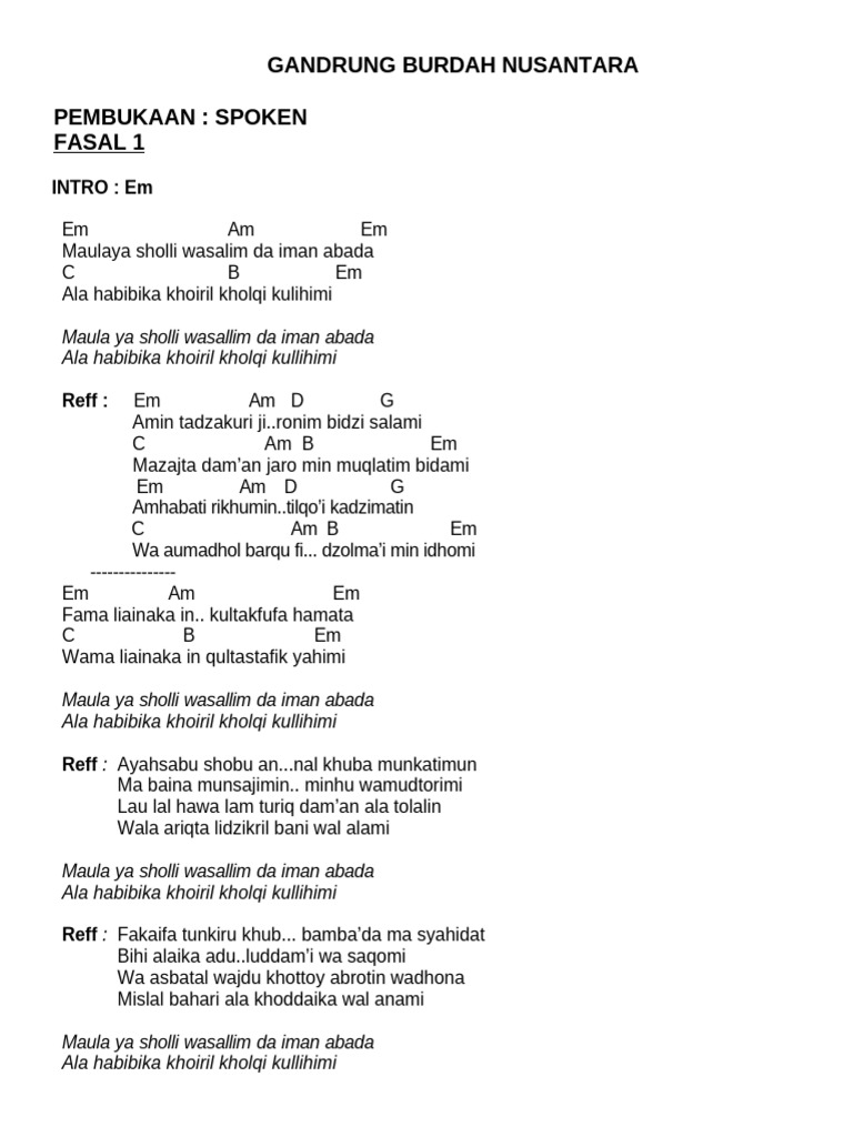 Ayollar yigitni porno suratga olishdi.