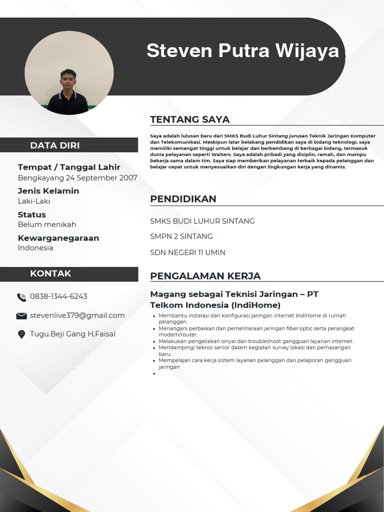 Putih Dan Hitam Modern CV Resume Riwayat Hidup | PDF