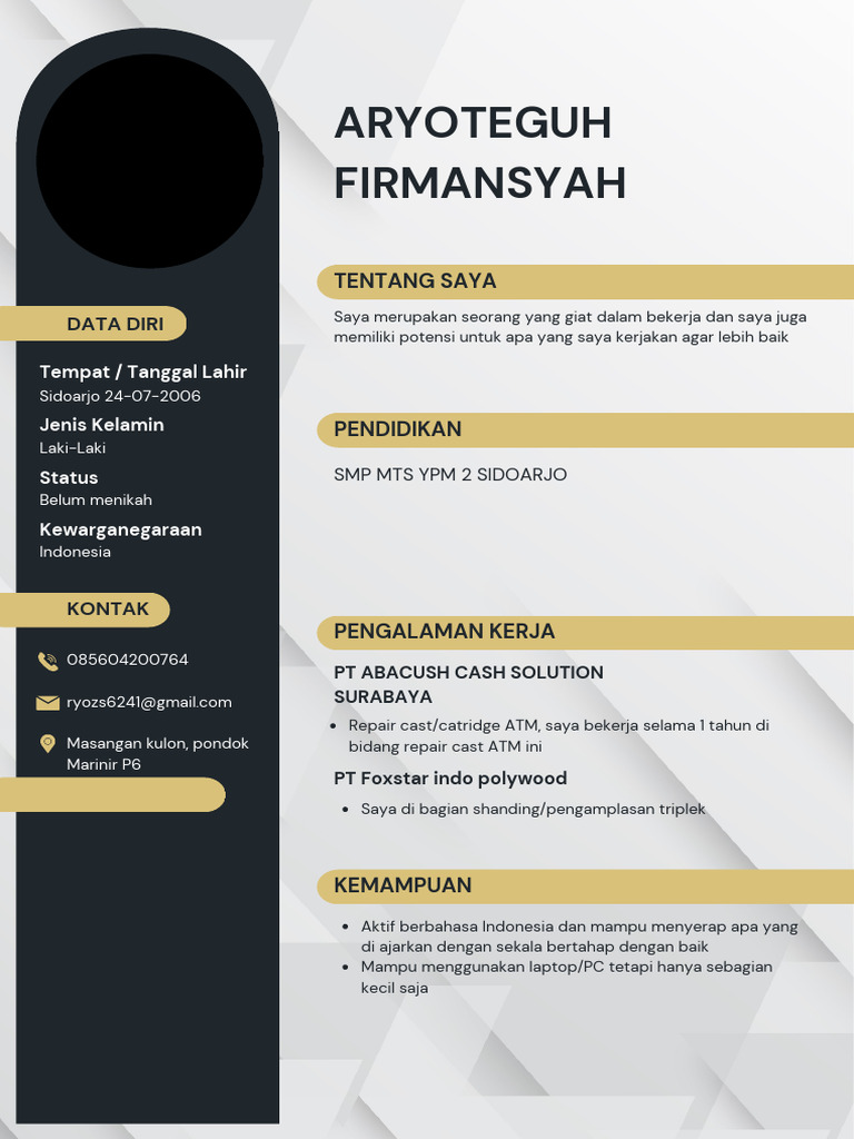 Putih Dan Hitam Modern CV Resume Riwayat Hidup - 20250811 - 022641