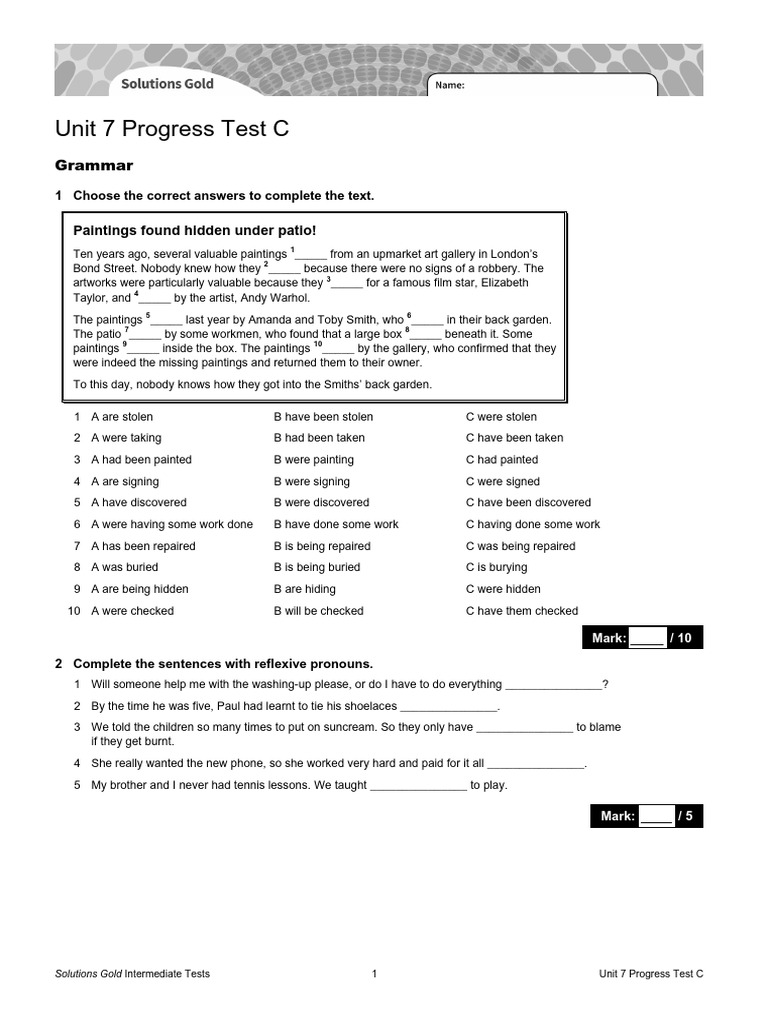 Solutions Gold Intermediate Progress Test Unit 7C | PDF | Performing Arts