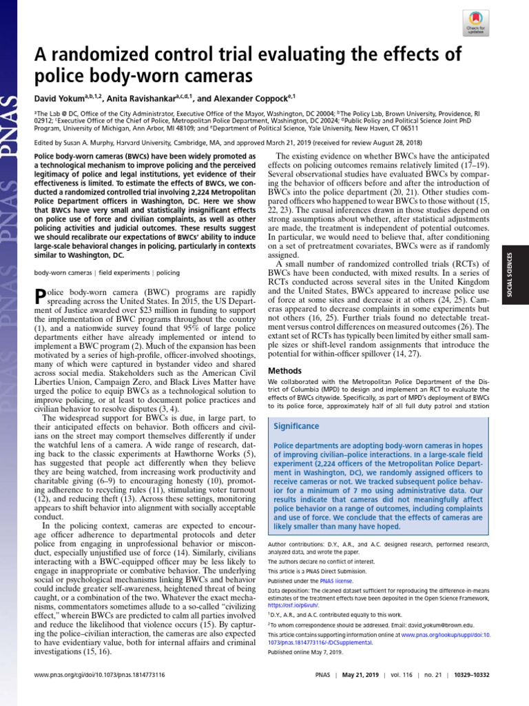 49 SC - Yokum et al. - 2019 - A randomized control trial evaluating the ...