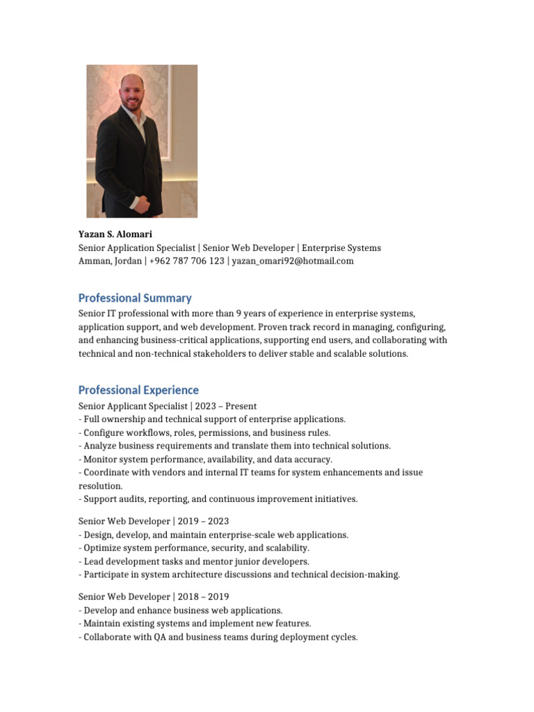 Senior IT Specialist & Web Developer Resume | PDF