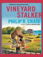 Vineyard Stalker: Martha's Vineyard Mystery #18