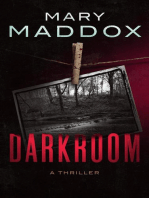 Darkroom: A Thriller: Kelly Durrell, #1