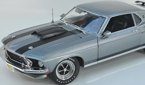Leia John Wick 1969 Ford Mustang Boss 429 on-line