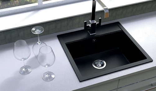 Strong On Style - Kitchens & Bathrooms Quarterly | Everand