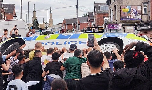 Leeds Riots – Latest: Arrests Made Over Harehills Disorder As Council ...